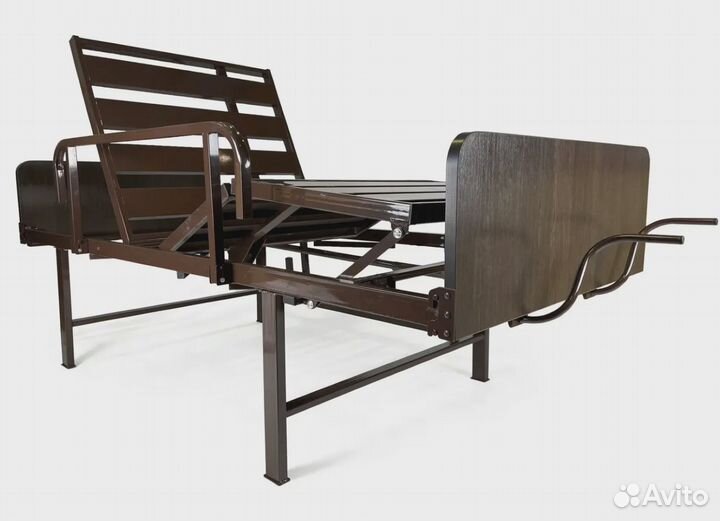 Медицинская кровать металическая с механизмом