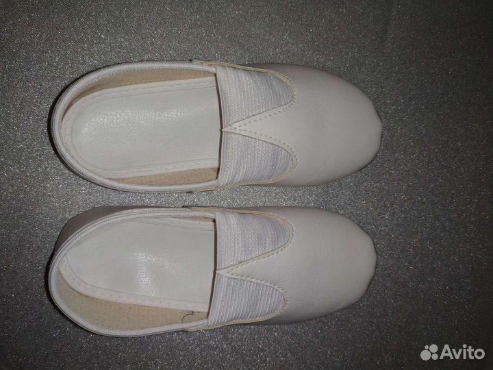 Чешки белые