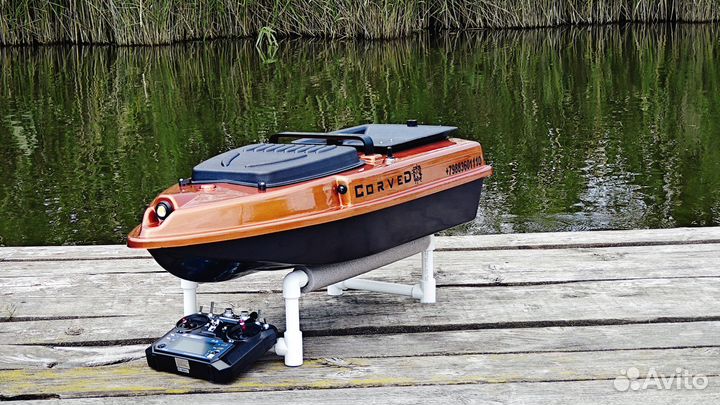 Карповый кораблик для рыбалки CorveD с автопилотом