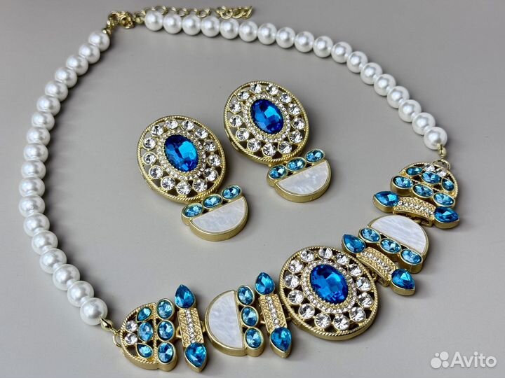 Серьги и колье Heidi Daus