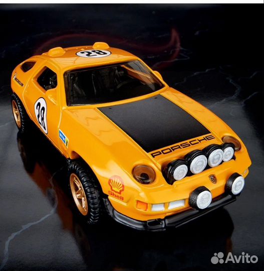 Hot wheels elite 64 Porsche 928 safari