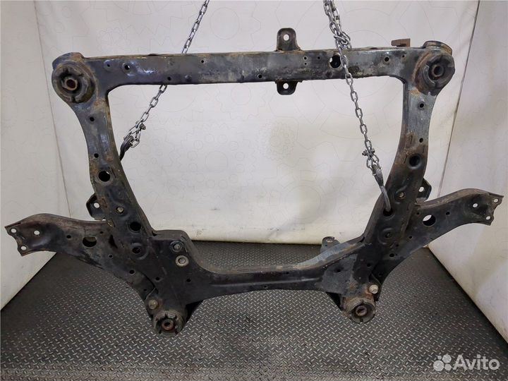 Балка подвески передняя Toyota Venza, 2011