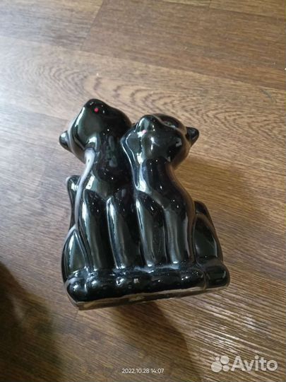 Статуэтка-копилка котята