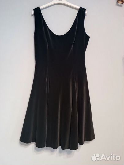 Бархатное платье мини 44