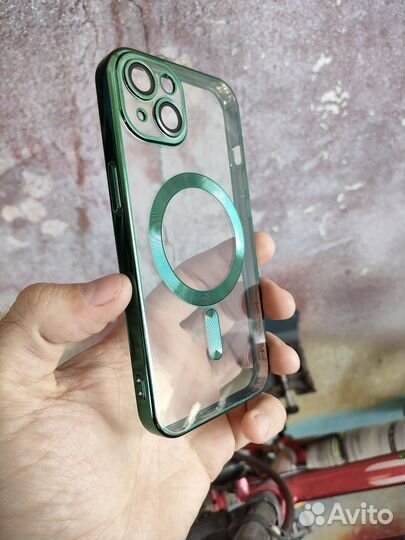 Чехлы iPhone 13 Nillkin Monarch