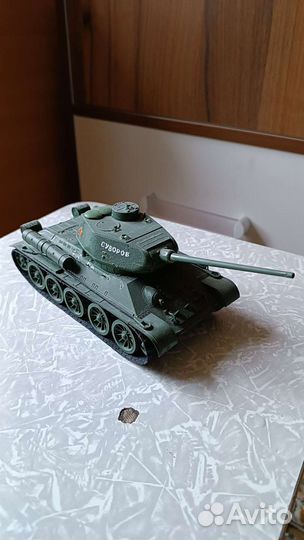 Сувенирный танк