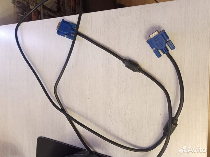 Монитор Samsung