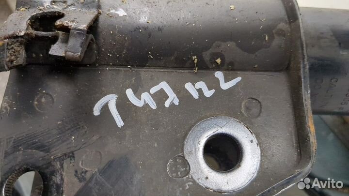 Амортизатор подвески Opel Vivaro, 2015