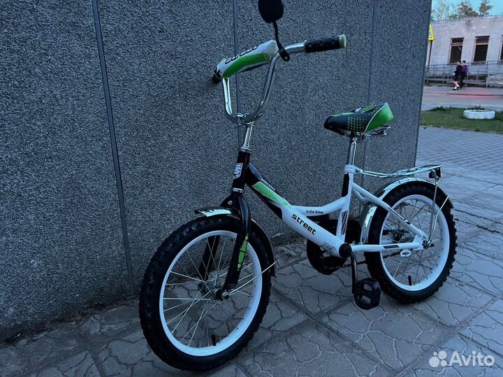 Детский велосипед