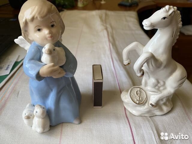 Фигурки и статуэтки