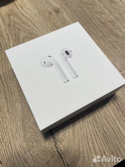 Коробка от AirPods оригинальных