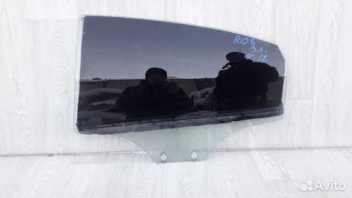 Стекло двери задней левой №18 KIA Rio 3 2014