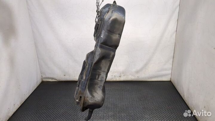 Бак топливный Toyota Previa (Estima), 1995