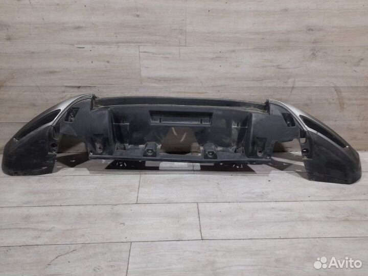 Губа переднего бампера Jaguar E-Pace С 2017 Года