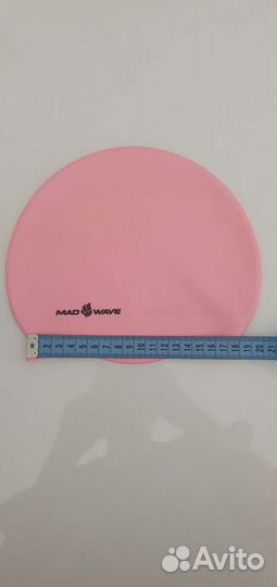 Спортивный купальник и шапочка