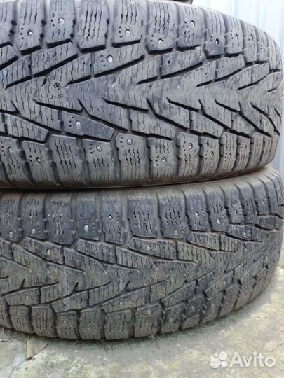 Nokian Tyres Hakkapeliitta 7 SUV 225/65 R17 106T