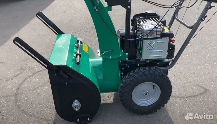 Caiman Кайман 24C valto Снегоуборщик Витрина 8 лс