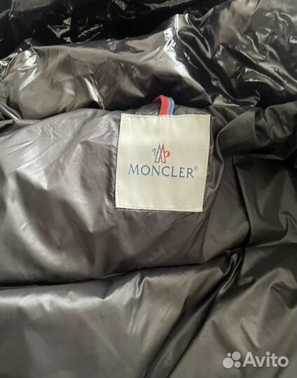 Пуховик moncler