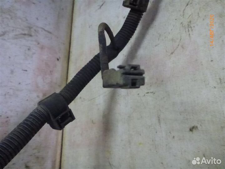 Проводка моторного отсека Mitsubishi Outlander