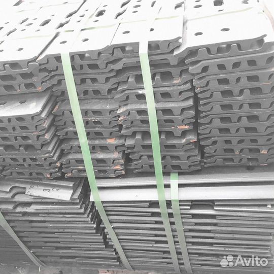 Башмак 3G 700 мм VOE14532343