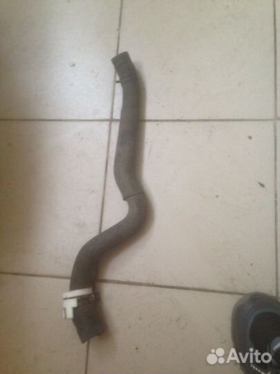 Патрубок радиатора Форд Мондео 4