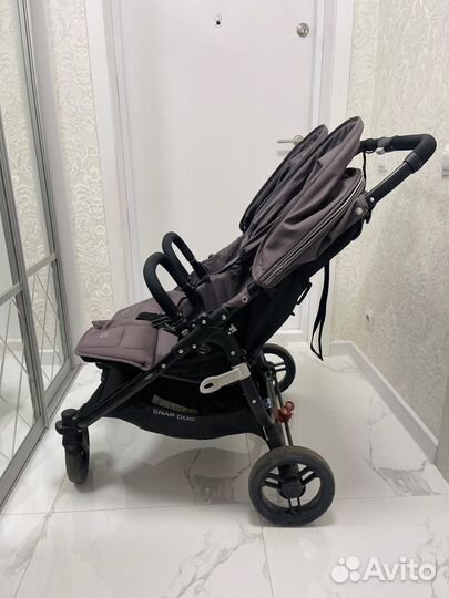 Коляска для двойни/погодок Valco Baby Snap Duo