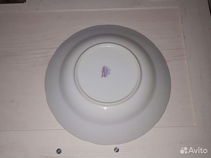 Тарелки 2 штуки