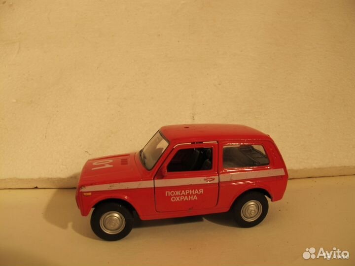 Модель автомобиля Нива пожарная охрана 01