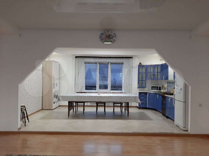 Дом 172 м² на участке 7 сот.