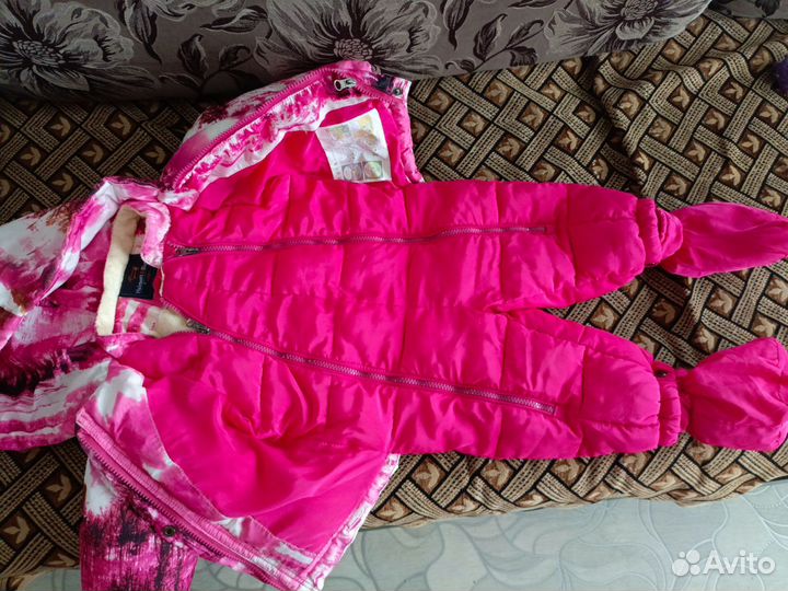 Зимний комбинезон для девочки