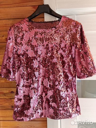 Блузка женская из ткани с пайетками