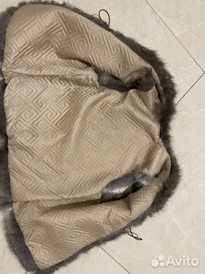 Меховой жилет из кролика для девочки