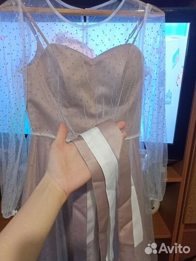 Вечернее платье