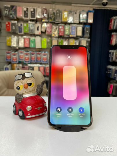 iPhone Xs, 64 ГБ