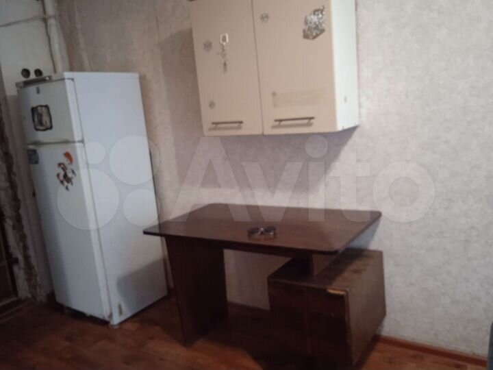 Комната 13 м² в 5-к., 2/5 эт.