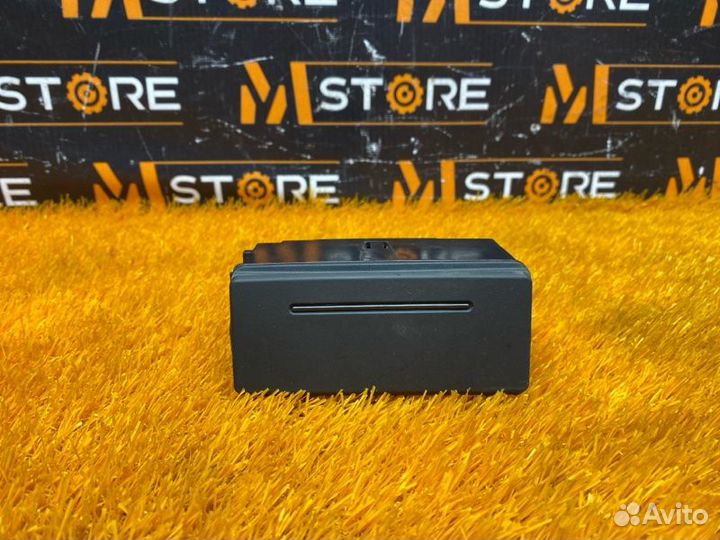 Пепельница задняя левая Audi Q7 4LB BHK 2008