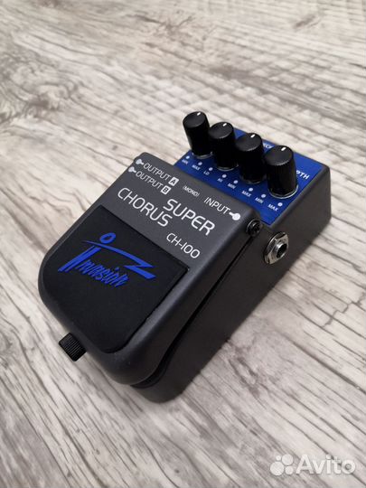 Гитарная педаль Chorus