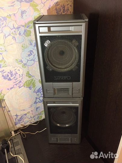 Проигрыватель пластинок колонки Сириус