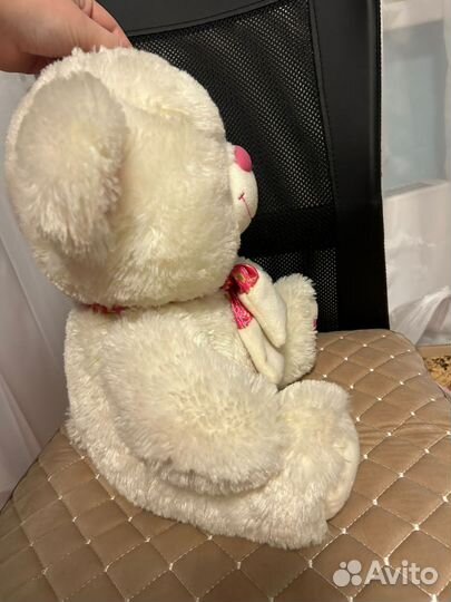 Плюшевый медведь