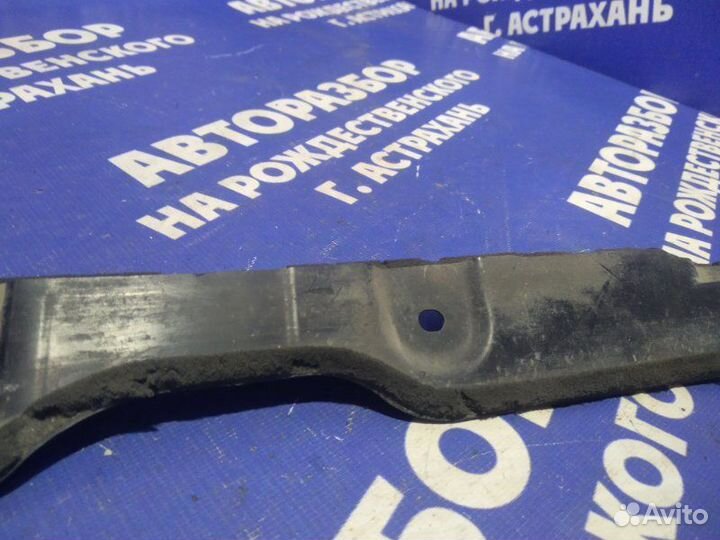 Пыльник крыла Mazda 6 Gh седан 2008