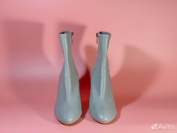 Ботильоны Bershka серые