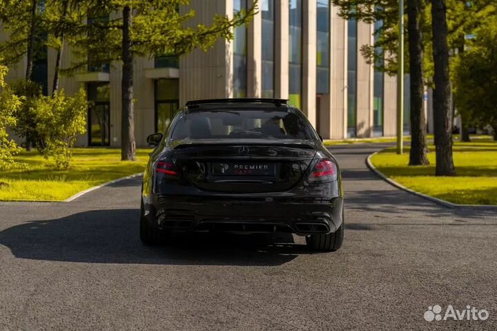 Аренда авто Mercedes-Benz E-Class AMG E 63S