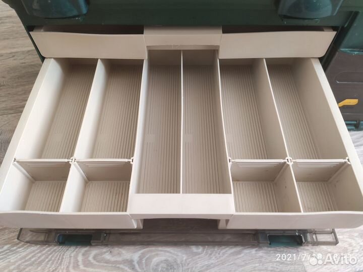 Ящик рыболовный plano 737