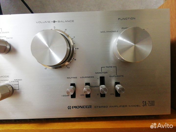 Усилитель Pioneer SA7500
