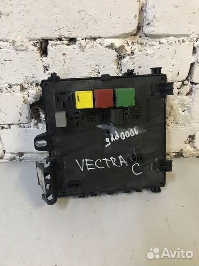 Блок предохранителей Opel Vectra C 2002-2008