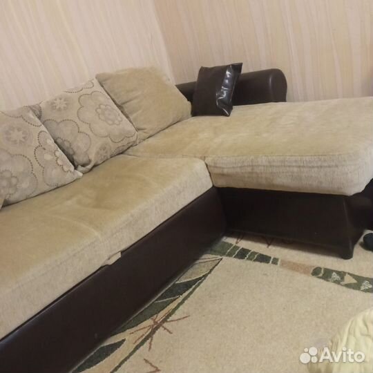 Угловой диван