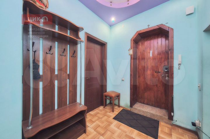 2-к. квартира, 82,3 м², 3/6 эт.