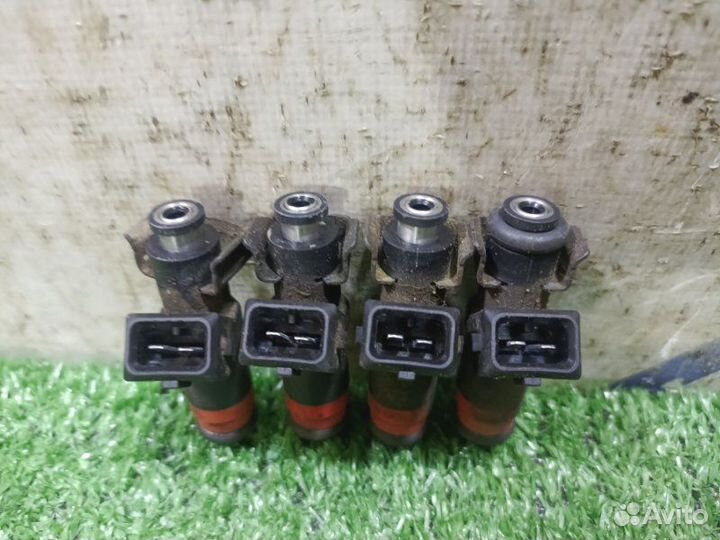 Форсунка LADA Granta седан 1.6 21116 2012