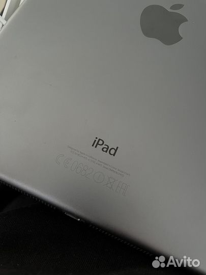 iPad Air 16GB WiFi + Cellular