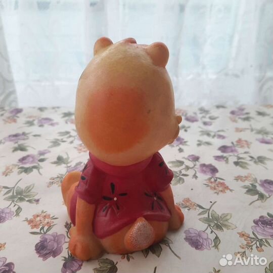 Дейл из мультфильма Чип и Дейл спешат на помощь